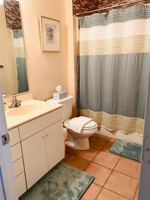 Two-Bedroom Vacation Condo - image 20