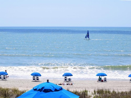 Holiday Sands at South Beach - image 22