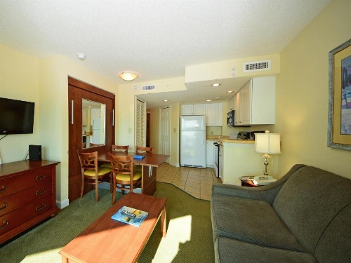 Holiday Sands at South Beach - image 26