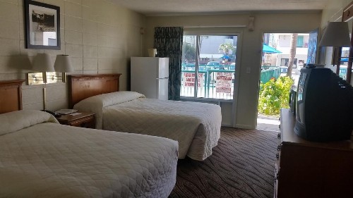 Admiral Motor Inn - image 14