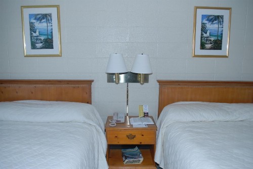 Admiral Motor Inn - image 15