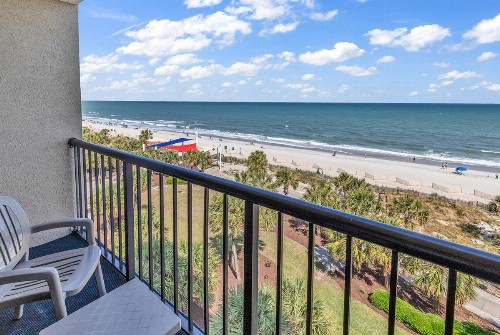 Windsurfer Hotel - image 18
