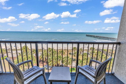 Windsurfer Hotel - image 21