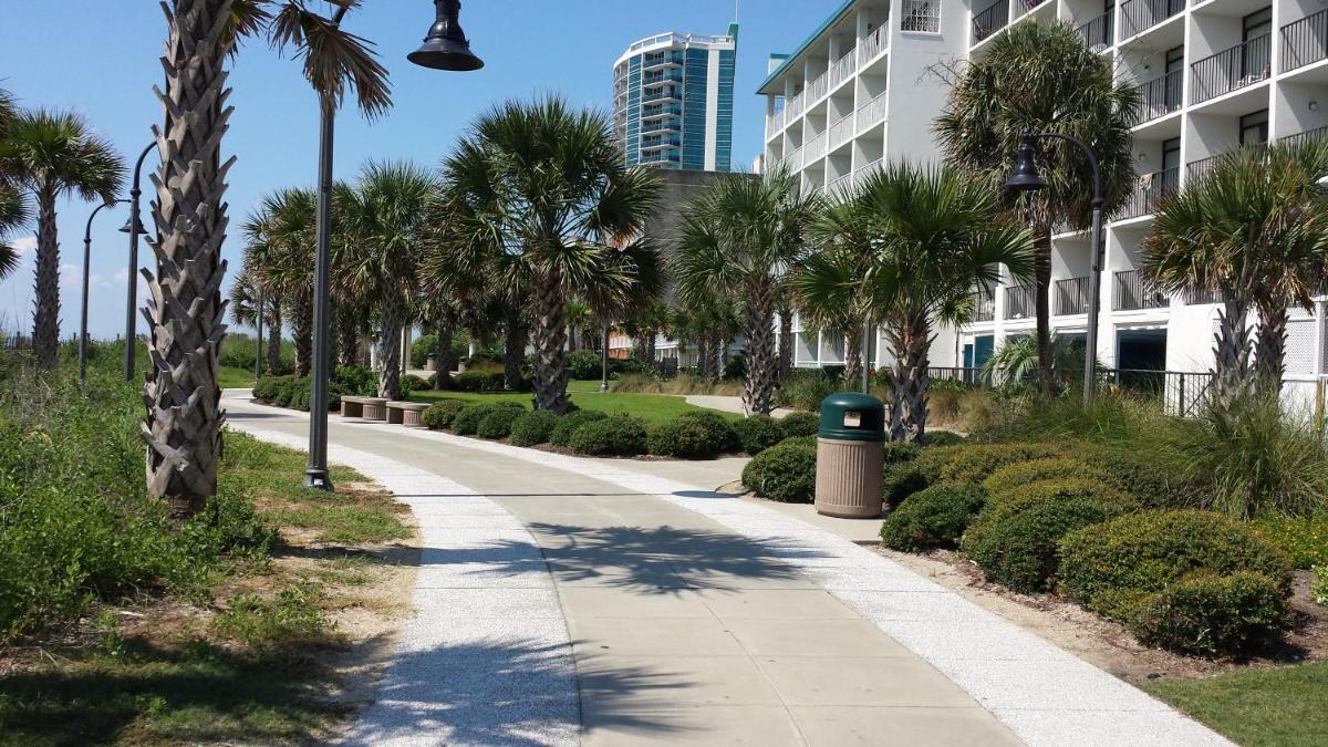 Bermuda Sands On The Boardwalk - image 6