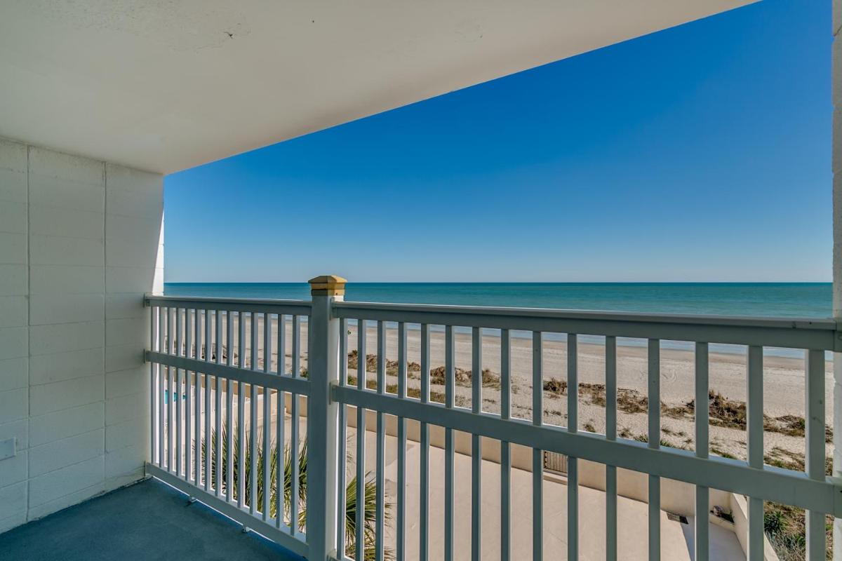 Beachcomber Inn & Suites - image 2