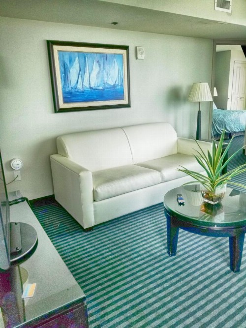 Ocean Front Corner Unit - image 12