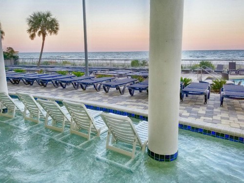 Ocean Front Corner Unit - image 4