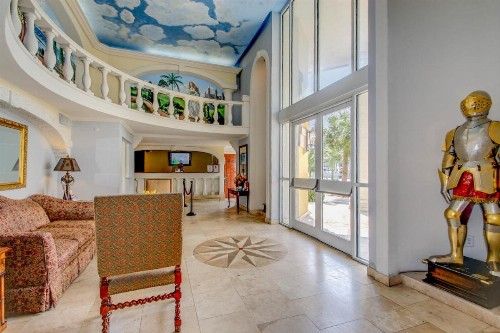 Oceanfront Condo Camelot By the Sea - image 9