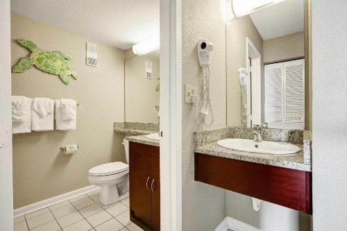 Ocean Annie's Resorts - image 6