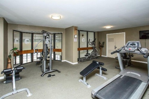 Suites at the Beach - image 14