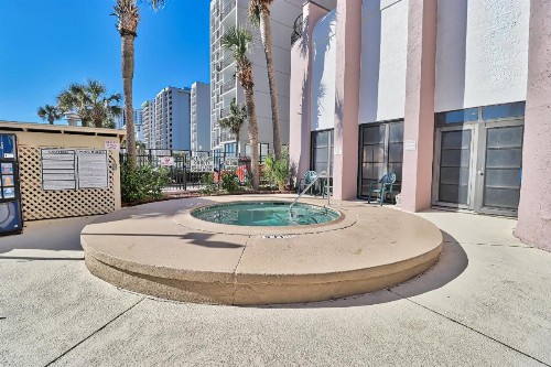 Suites at the Beach - image 23