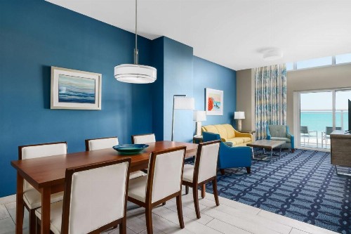 South Bay Inn & Suites - image 18