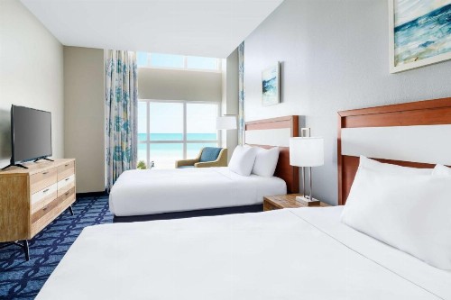 South Bay Inn & Suites - image 20