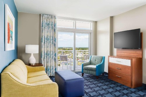 South Bay Inn & Suites - image 30