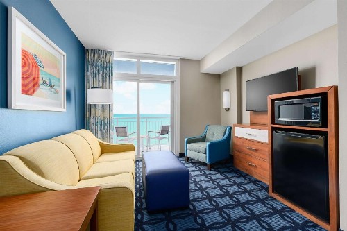 South Bay Inn & Suites - image 34