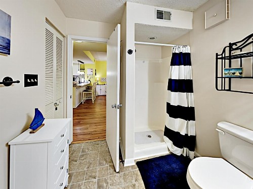 Heron Pointe 2BR Condo #A7 - image 7
