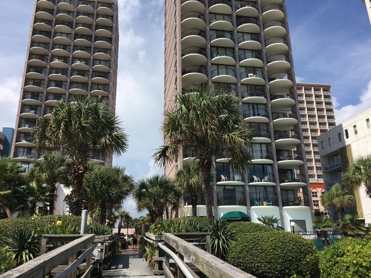 Palms Resort - image 7
