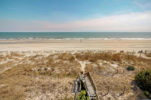Best Beach Spot - image 1