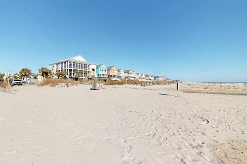 Best Beach Spot - image 10