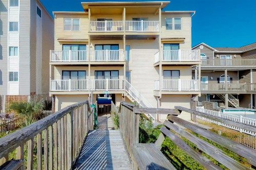 Best Beach Spot - image 9