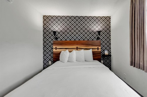 Holiday Shores Ascend Hotel Collection - image 40
