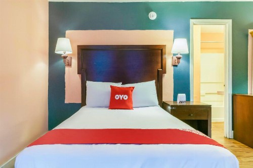 OYO Hotel Myrtle Beach Kings Hwy - image 15