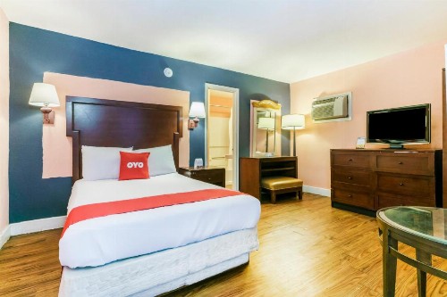 OYO Hotel Myrtle Beach Kings Hwy - image 16