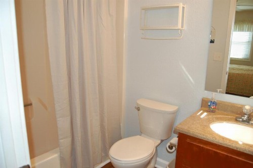 Guest Cottage 59G - image 21