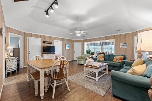 Guest Cottage 59G - image 7