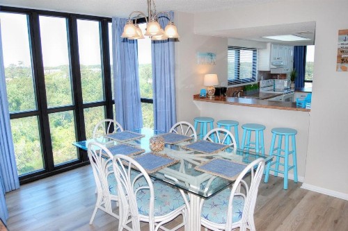 Sea Mark Towers 906 - image 35