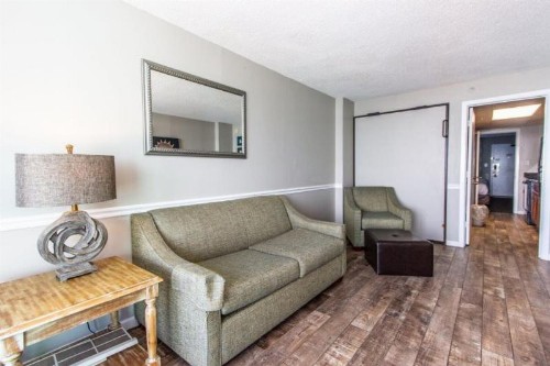 Landmark 640 - image 8
