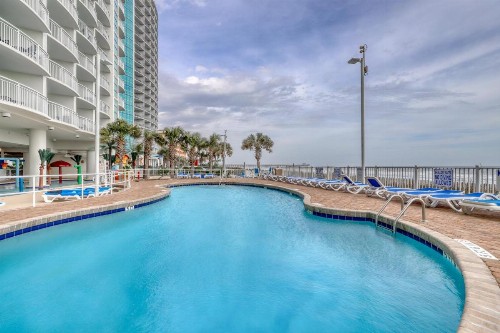 Beach Retreat - image 8