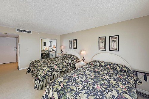 New Listing! Oceanfront Escape with Pool Epic Views condo - image 8