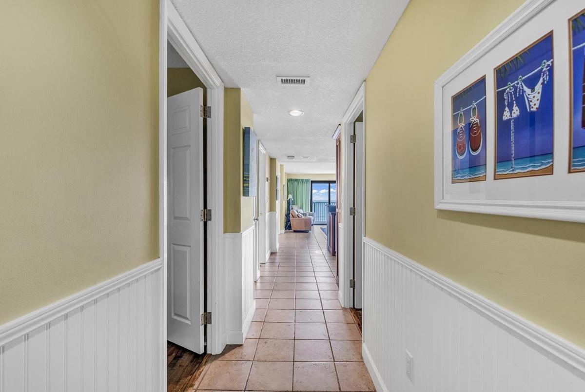 SPRINGS TOWERS 402 3BR - image 3