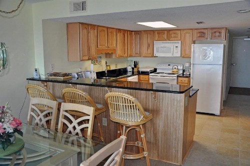 SPRINGS TOWERS 304 3BR - image 4