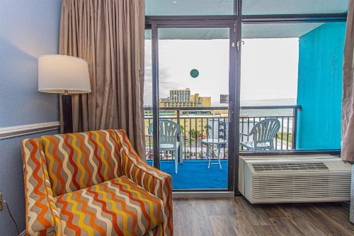 Oceanview King Suite - Fully Updated! - Landmark Resort 715 - Great Views! Sleeps 4 - image 11