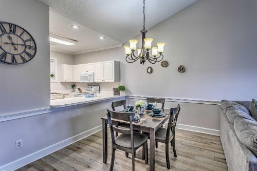 Cozy Coastal Condo 2 Mi to Shop Golf and Swim - image 8