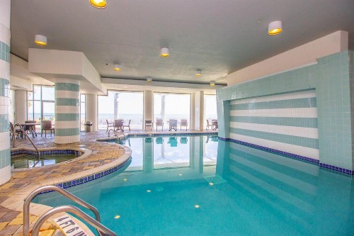 Direct Oceanfront Oceans One Resort Beautiful Condo Sleeps 6 - image 11