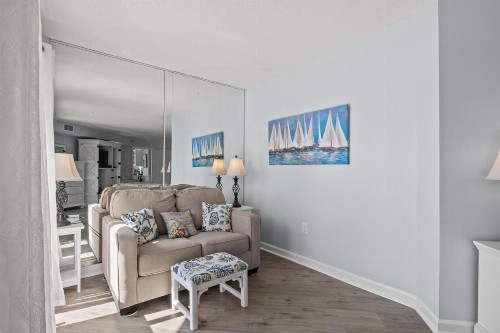 Carol Bay 403 - image 13