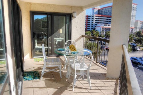 Carol Bay 403 - image 16