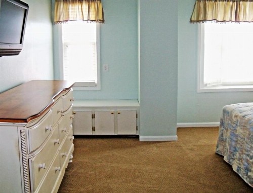 Modern and Stylish Resort Condo in Myrtle Beach - One Bedroom Condo #1 - image 11