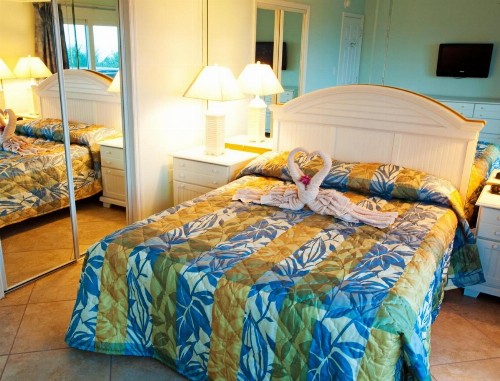 Modern and Stylish Resort Condo in Myrtle Beach - One Bedroom Condo #1 - image 2
