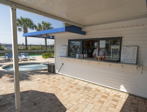 Affordable Family Vacation Condo at Myrtle Beach - Studio Condo #1 - image 4