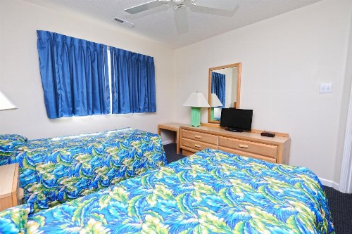 Ibis 805 2BR 2BA Second Row Condo near downtown Myrtle Beach - image 9