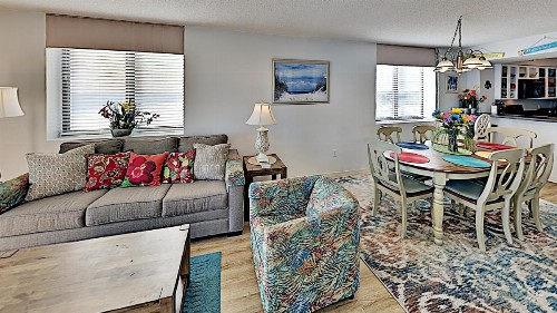 Sands Beach 814 2BR 2BA Oceanfront Condo near popular Shore Drive - image 6