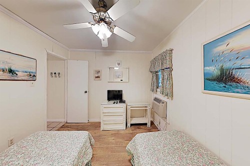Mariners Cove B119 2BR 2BA 2nd Row Condo near popular Shore Drive - image 10