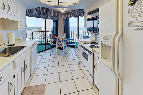 Maisons Sur Mer 1211 Oceanfront Condo - image 12