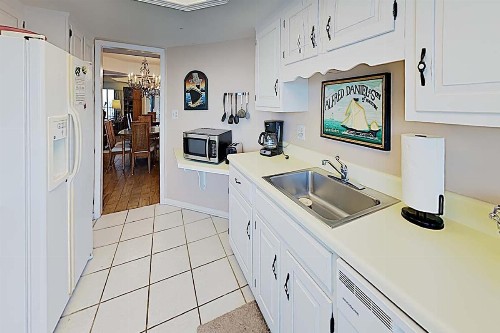 Maisons Sur Mer 1211 Oceanfront Condo - image 9