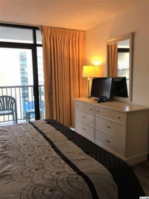 Beach Colony Ocean View Condo - 2 bedroom 2 bath - Perfect for 8! - image 11