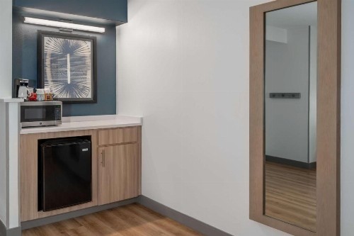 Hyatt Place Mystic - image 36